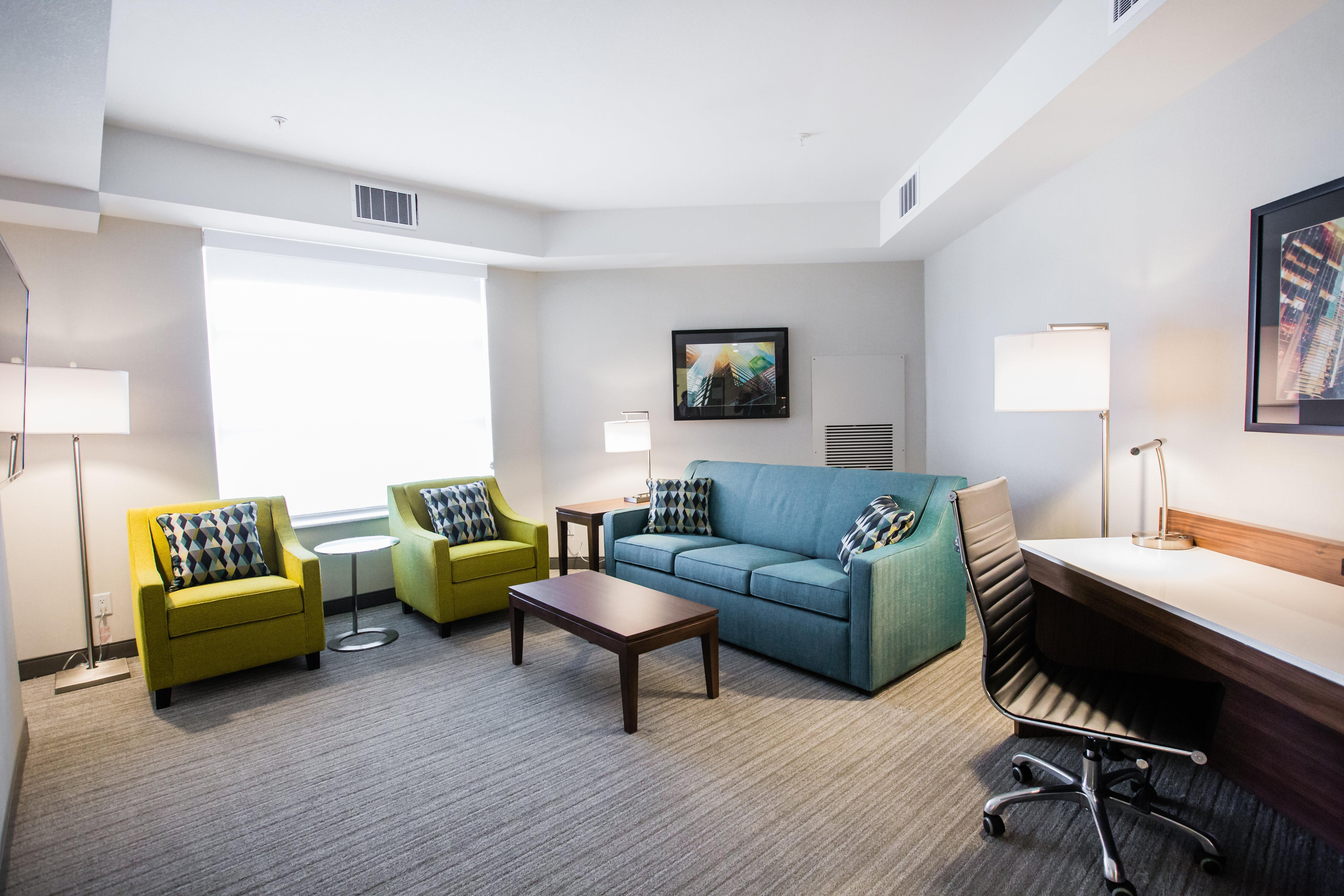 Holiday Inn Calgary South Conference Center Экстерьер фото