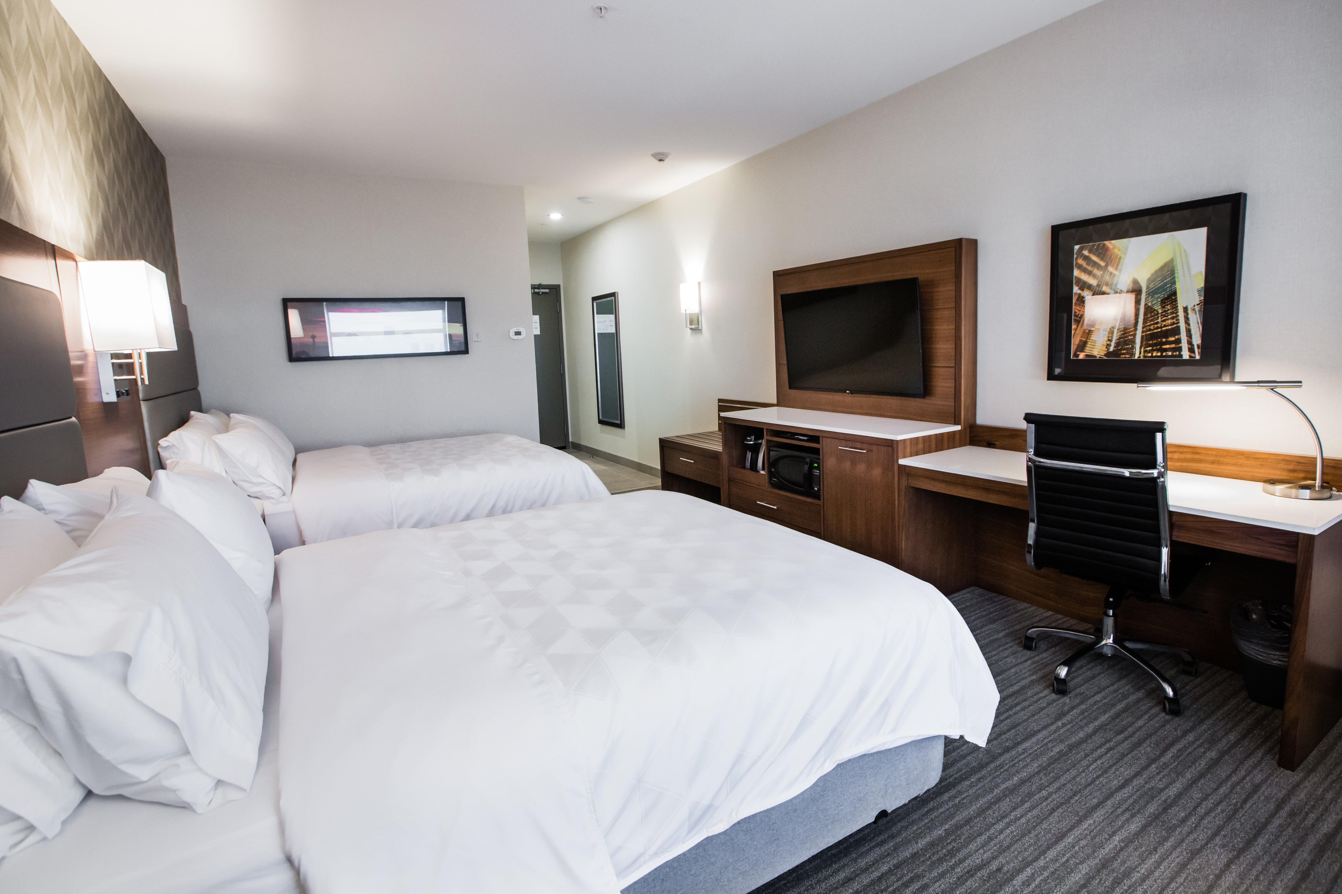 Holiday Inn Calgary South Conference Center Экстерьер фото