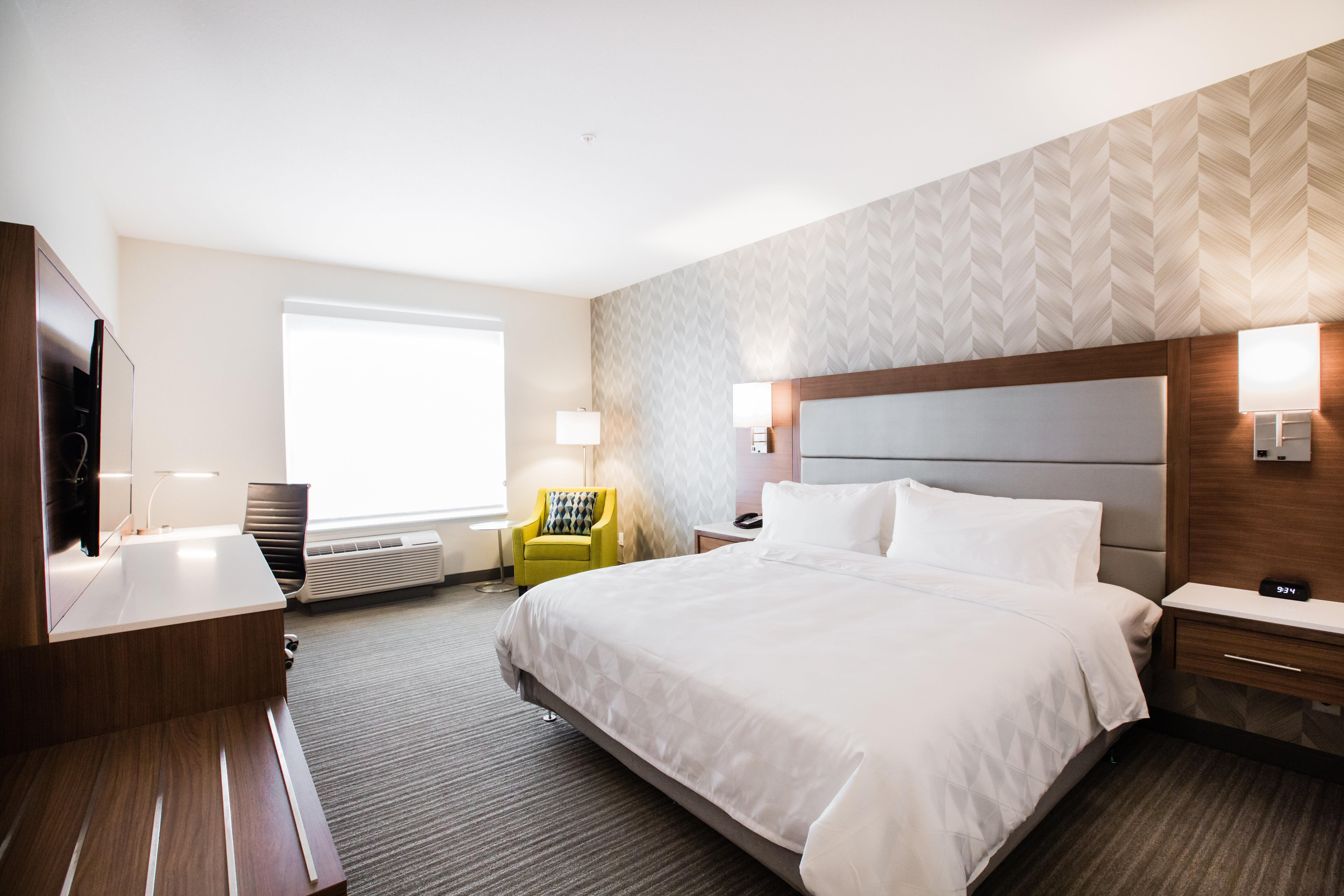 Holiday Inn Calgary South Conference Center Экстерьер фото
